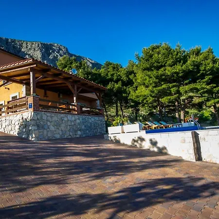 Jozini Trudi Villa *