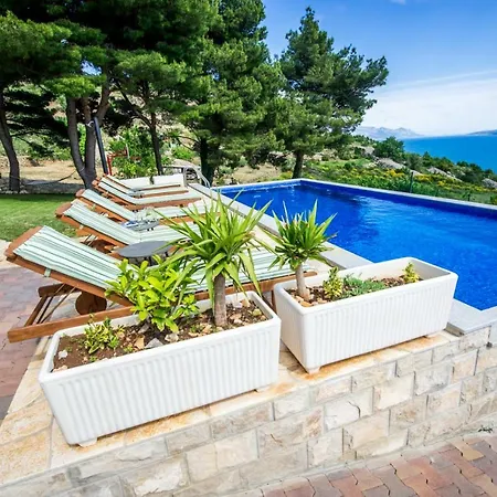 Jozini Trudi Villa *